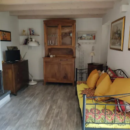 Casa Vacanze Rebecchi דירה